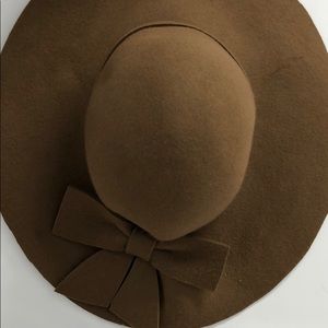 Fall/winter fashion hat